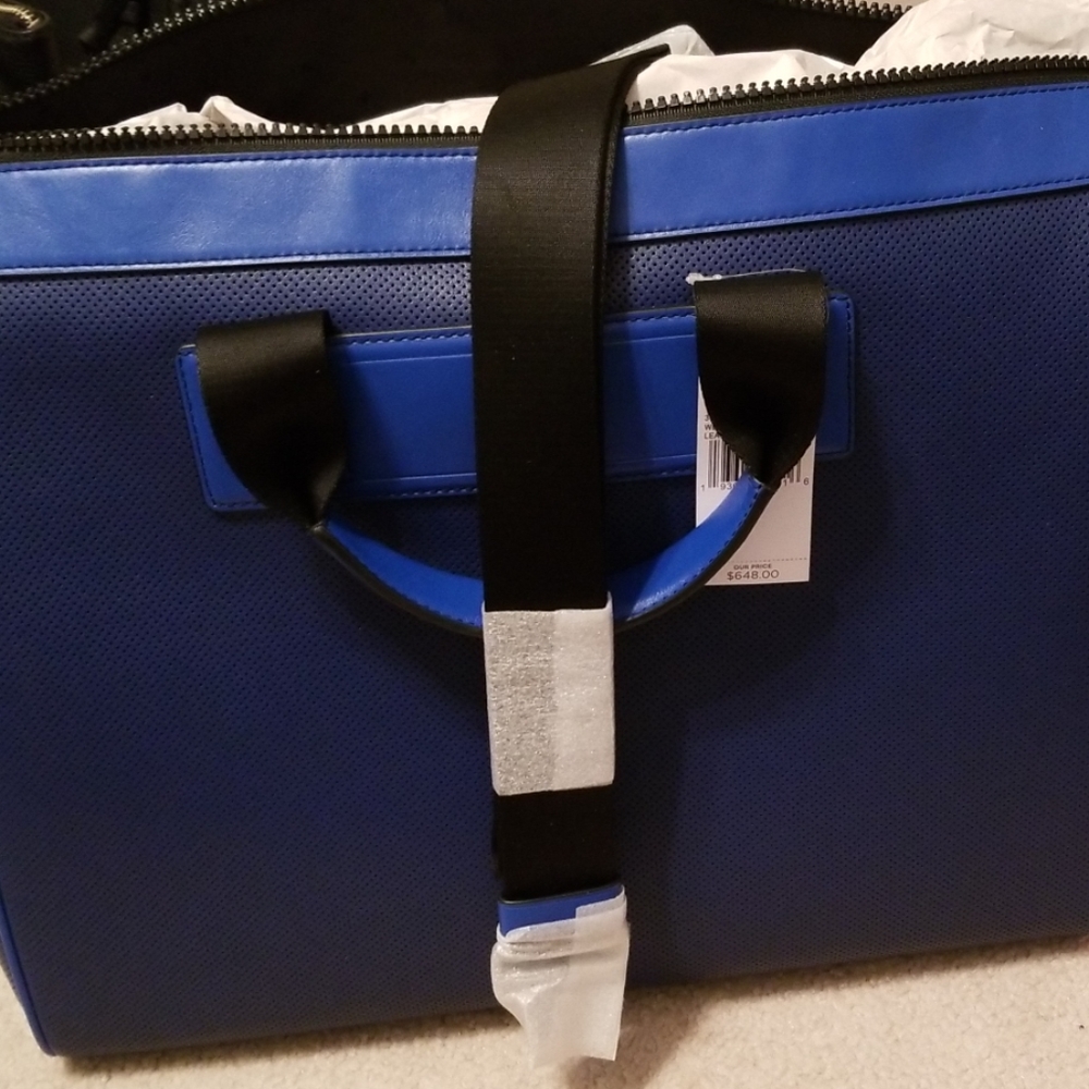 Traded Michael Kors Weekender Bag - Picture 8 of 8
